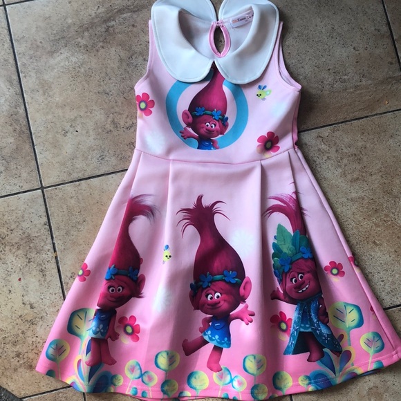 Trolls dress - Picture 1 of 5